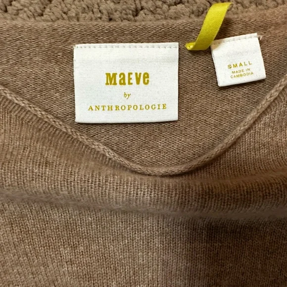 Maeve Tan Sweater with Penguin Design - Picture 8 of 11